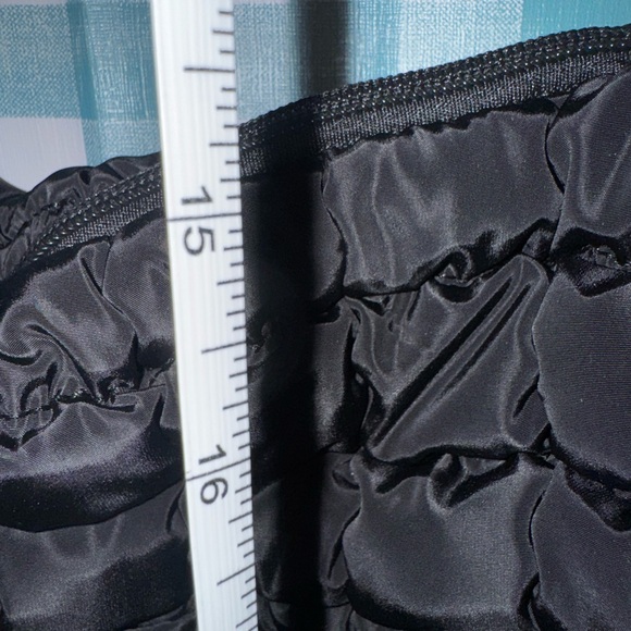 NWT Popular Puffer Black Quilted Shoulder Bag - Picture 6 of 9